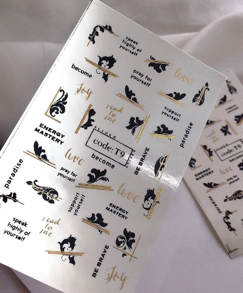 Gold & Black bundle  📦